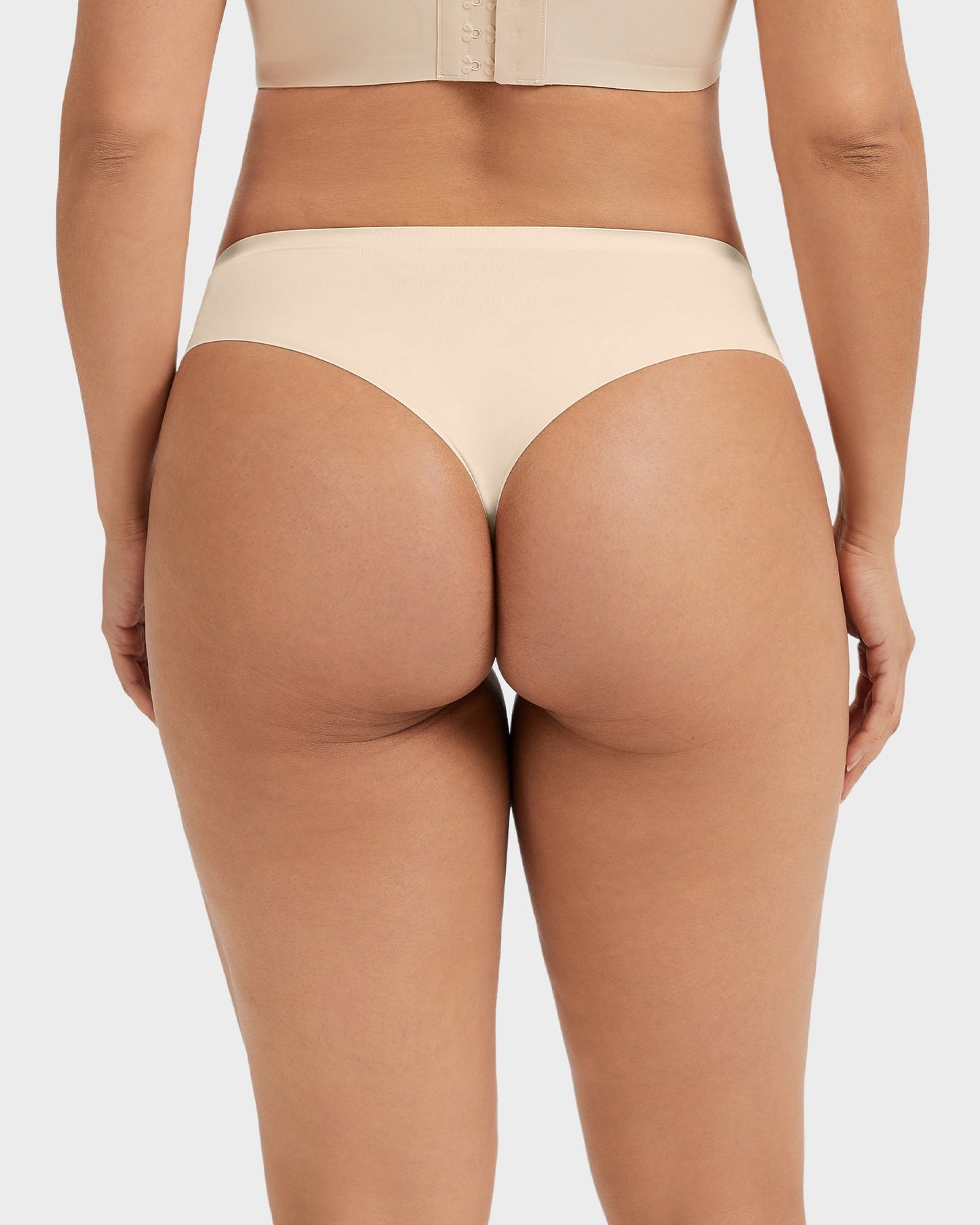 Nuda™ – Seamless Conceal Thong