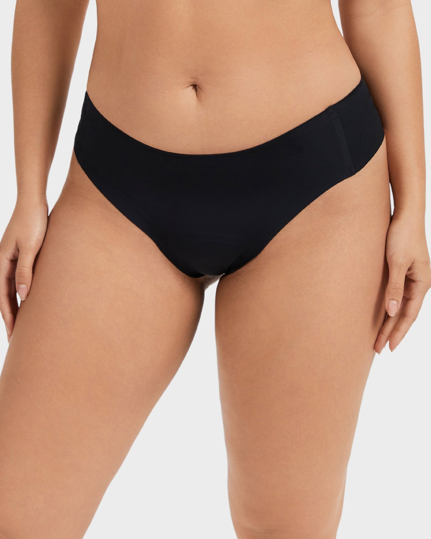 Nuda™ – Seamless Conceal Thong
