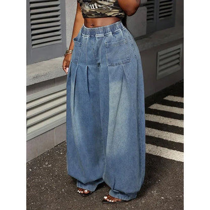 Downtown Drift Balloon-Leg Pleated Jeans