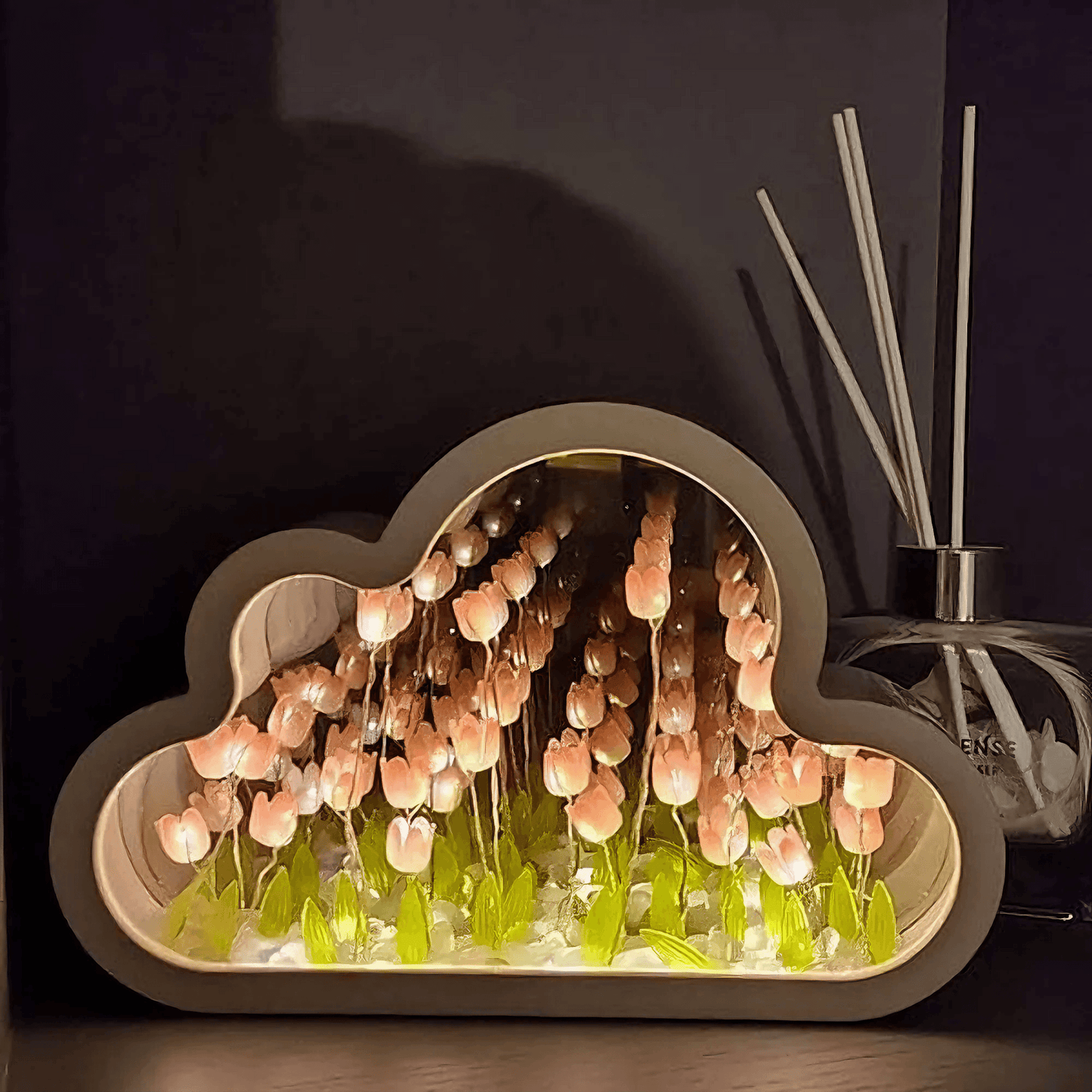 Tulips Mirror Lamp