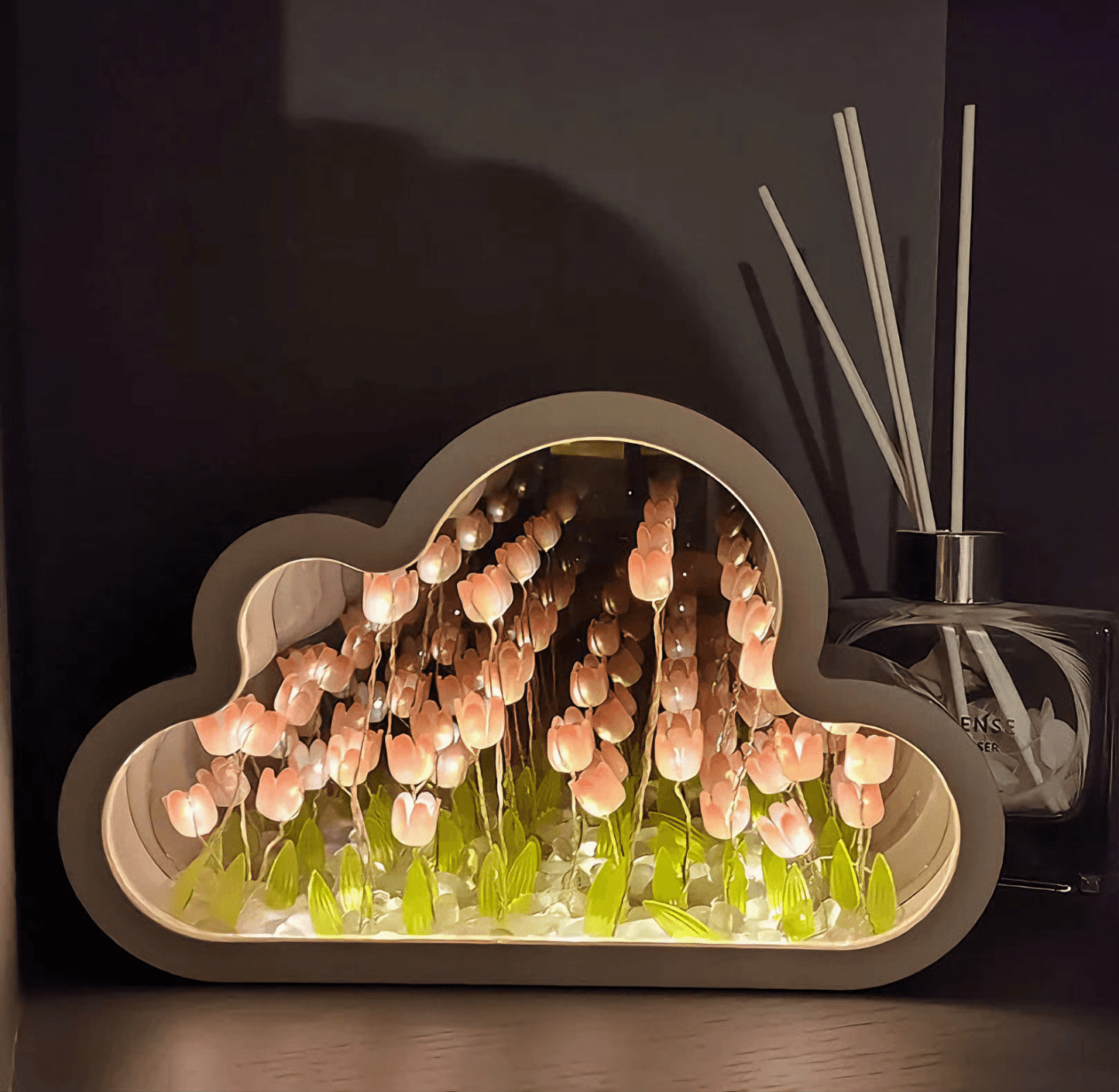 Tulips Mirror Lamp
